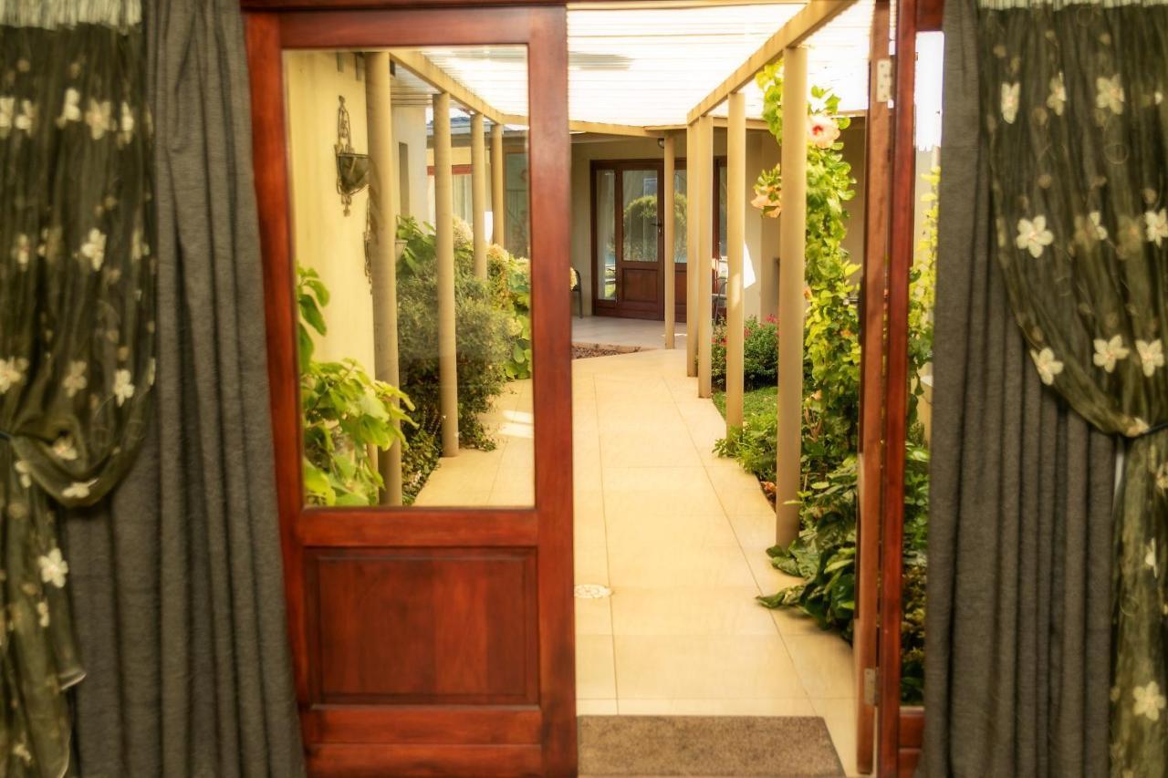 Mondior Manor Guest House 金伯利 外观 照片